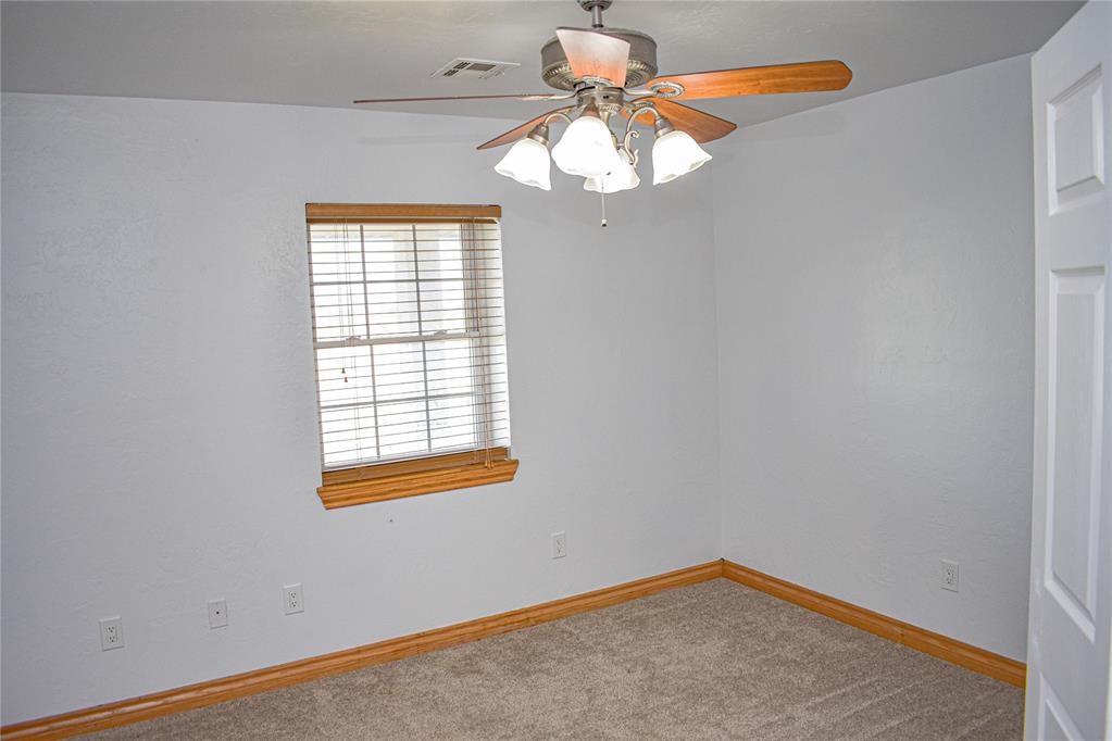 19945 E 1270 Road Property Photo 25