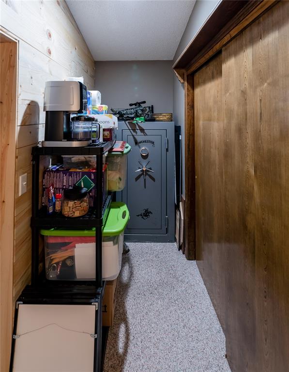 903 N Peace Avenue Property Photo 14