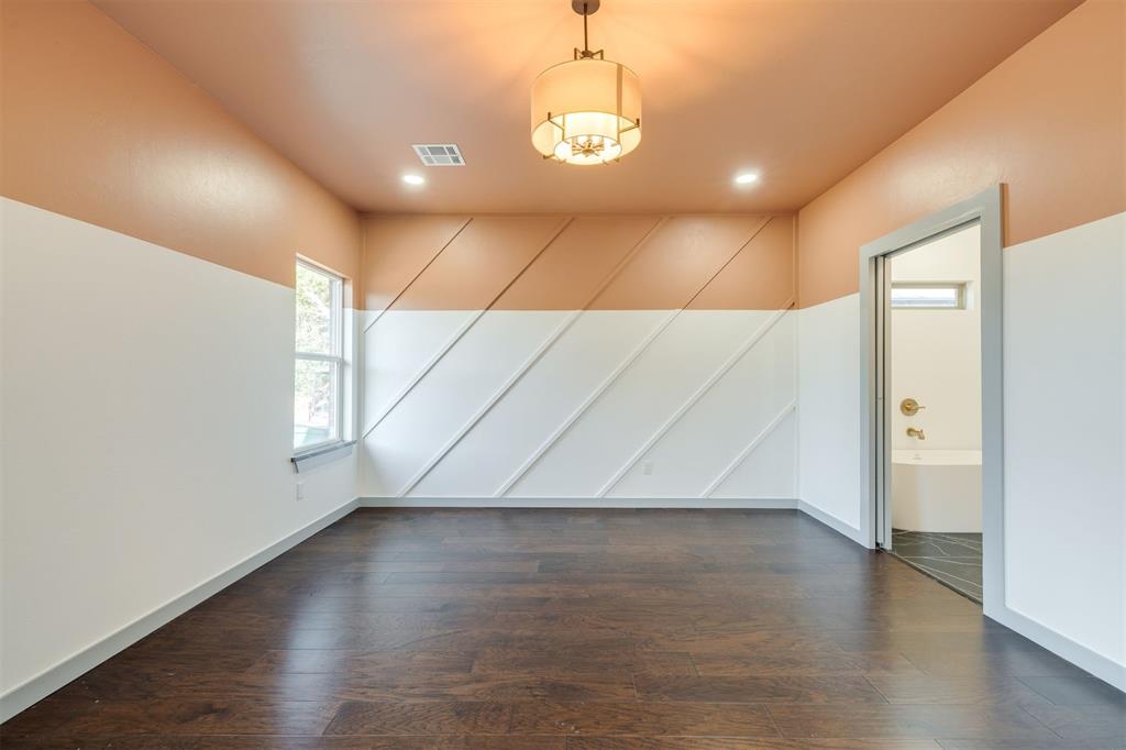 530 Se 13th Street Property Photo 12