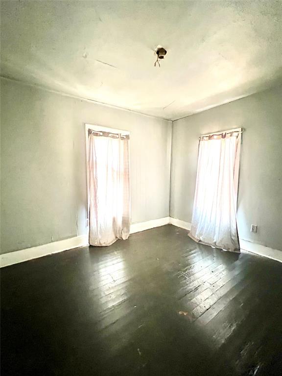 313 W Elm Avenue Property Photo 5