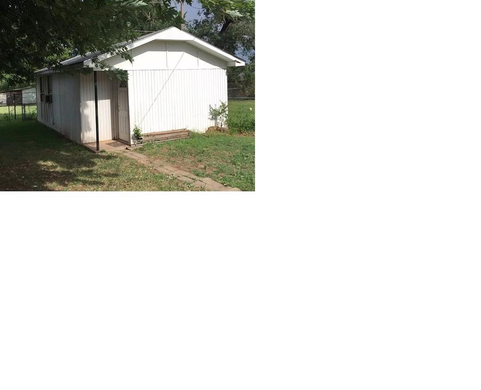 3305 S Kelley Avenue Property Photo 9