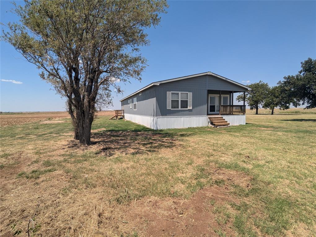 12603 N 2210 Road Property Photo 2
