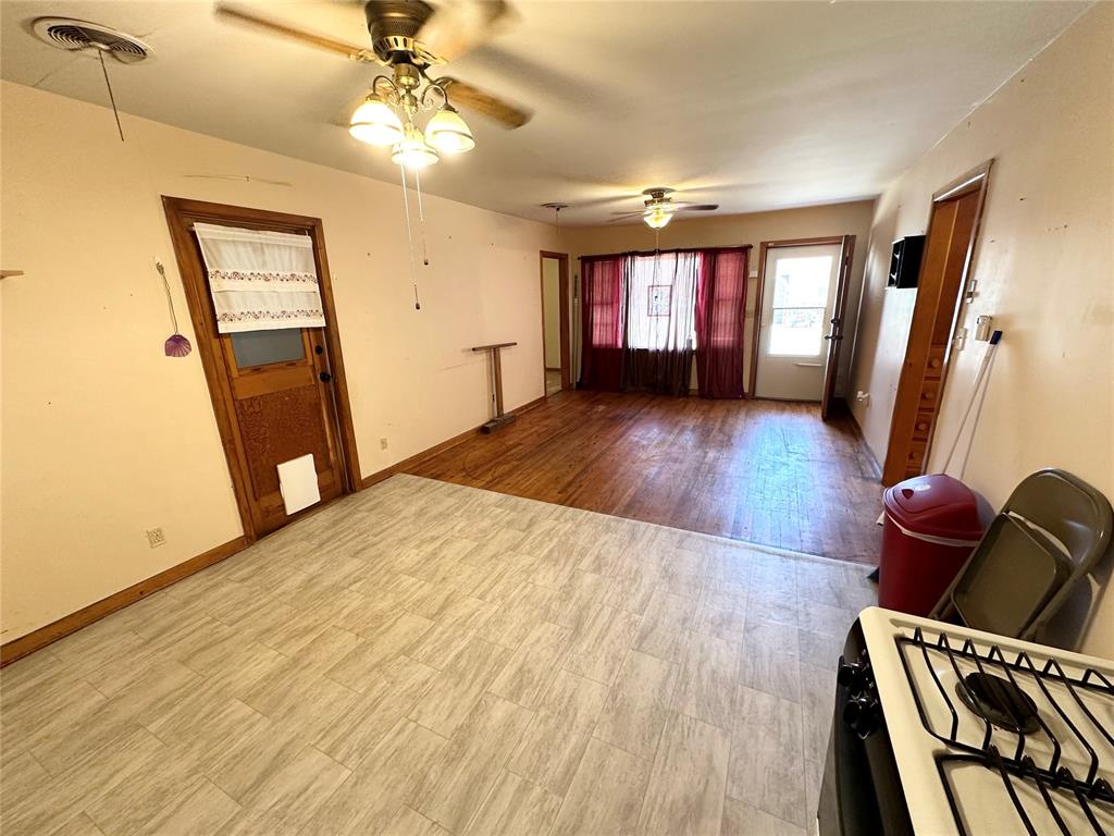 115 N Ike Rude Avenue Property Photo 6