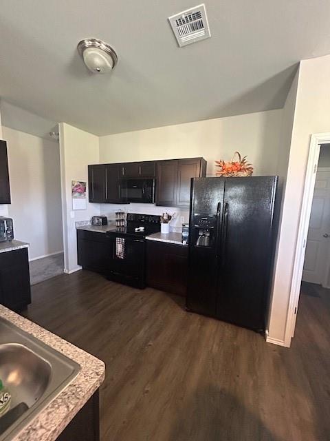 42200 Elles Way Property Photo 7