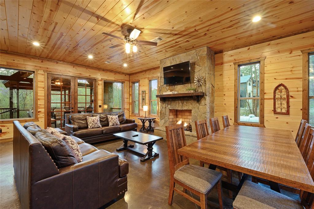 178 Black Jack Trail Property Photo 8
