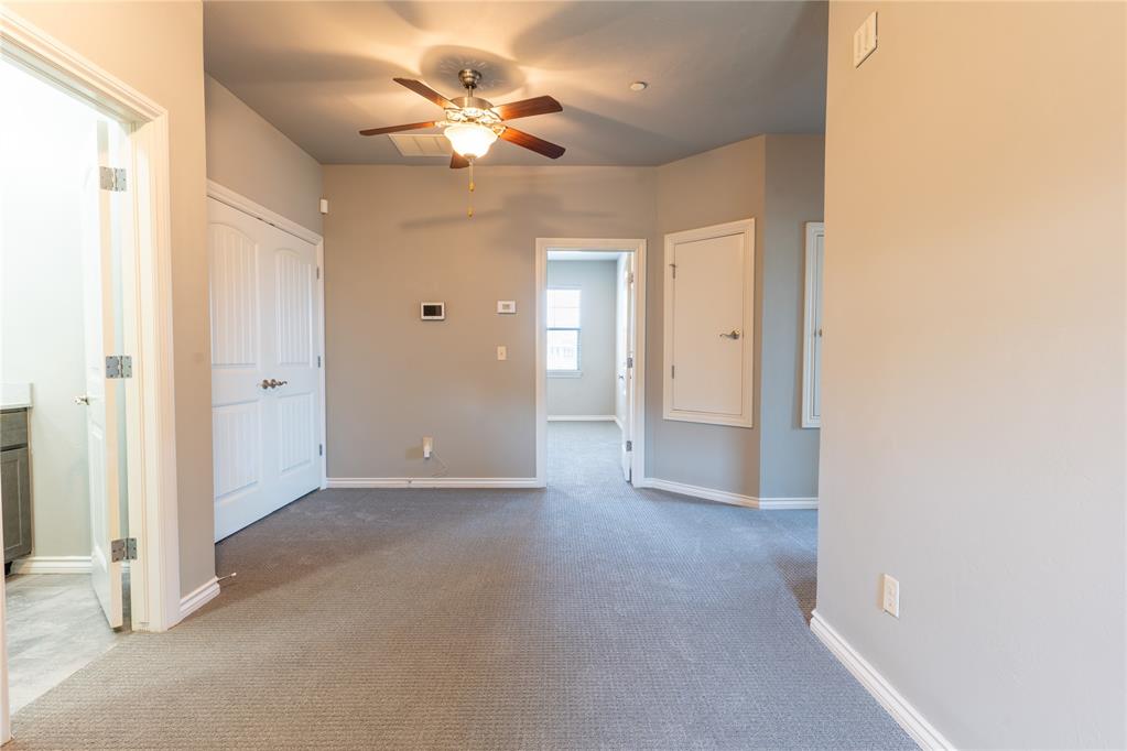 557 S Fretz Avenue Property Photo 7