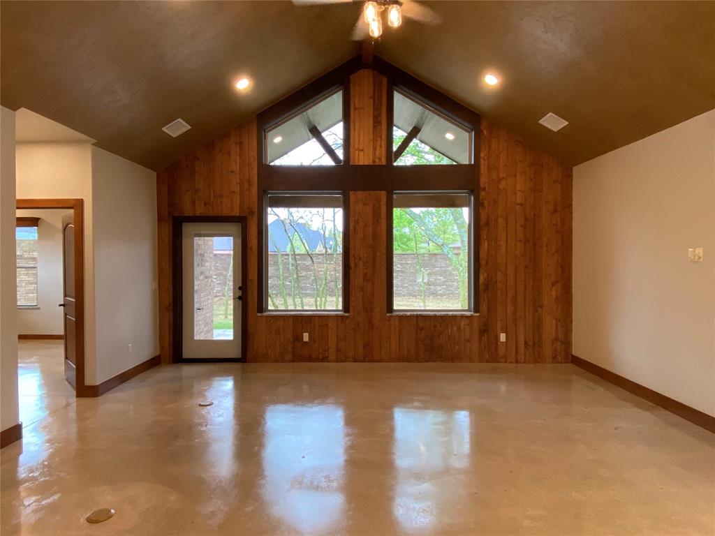 13001 Providence Creek Drive Property Photo 8