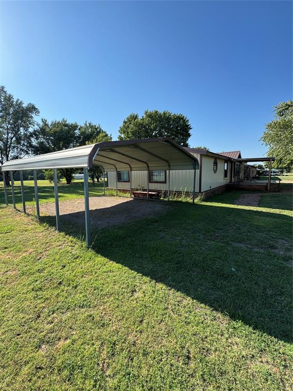501 N Cedar Street Property Photo 4