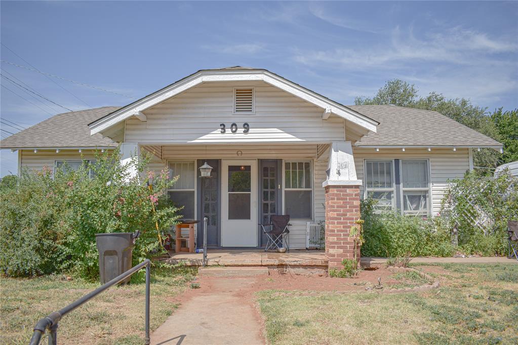 309 S Oliver Avenue Property Photo 1