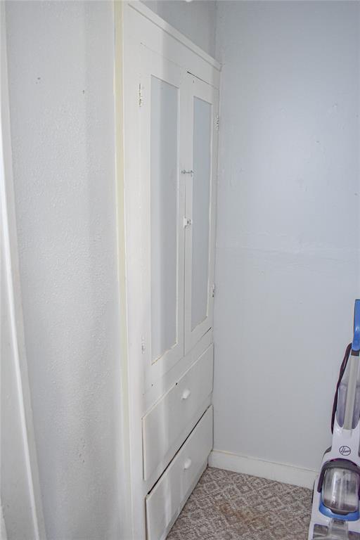 309 S Oliver Avenue Property Photo 13