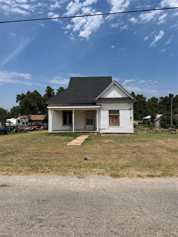 21 W 3rd Street Property Photo 4