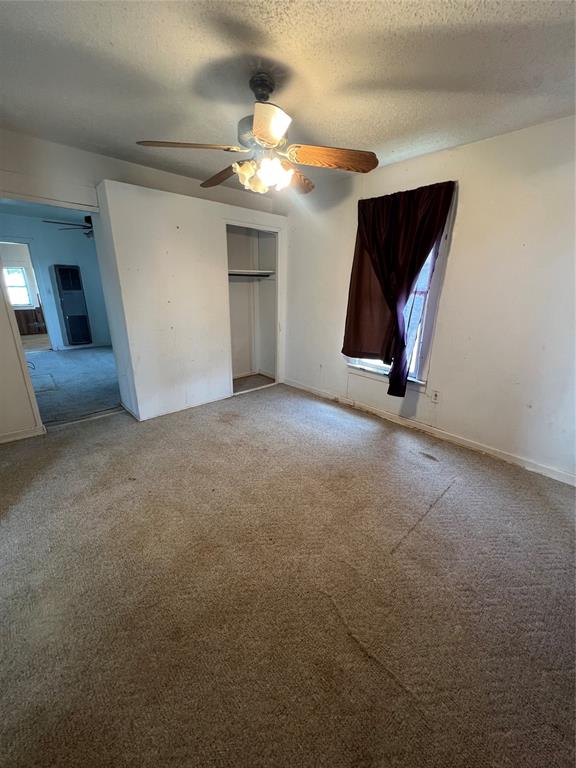 21 W 3rd Street Property Photo 16