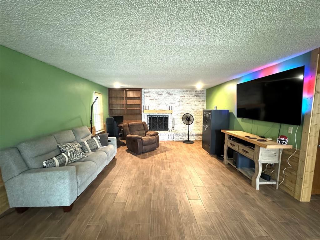 17 Tedford Way Property Photo 8