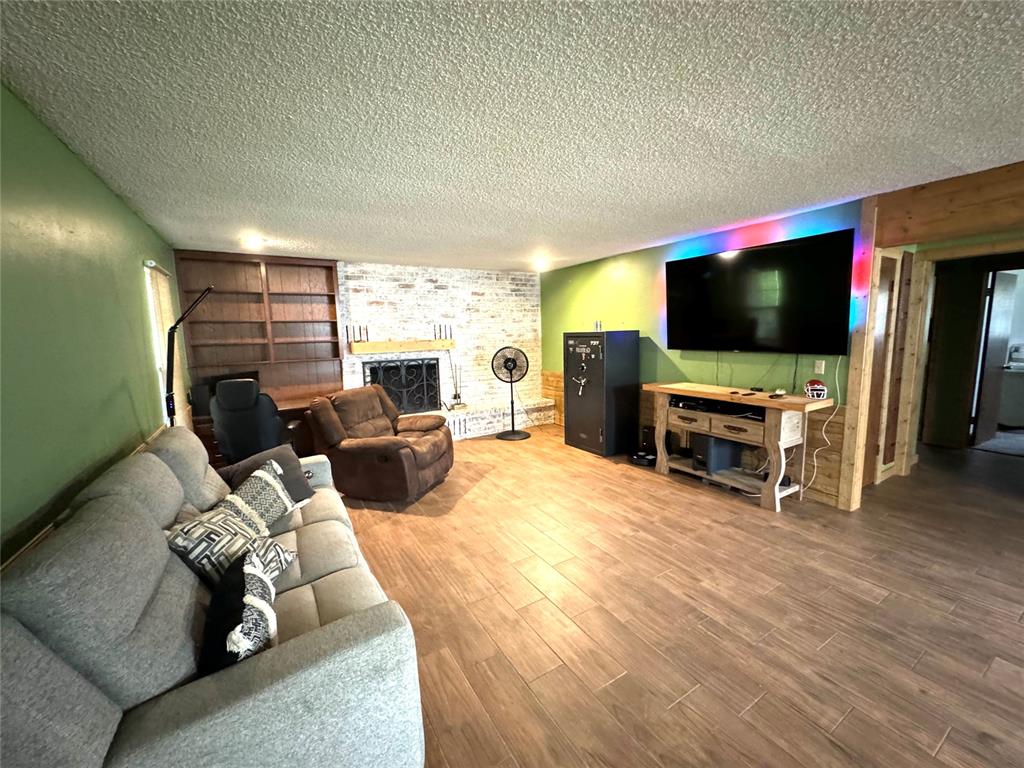 17 Tedford Way Property Photo 9
