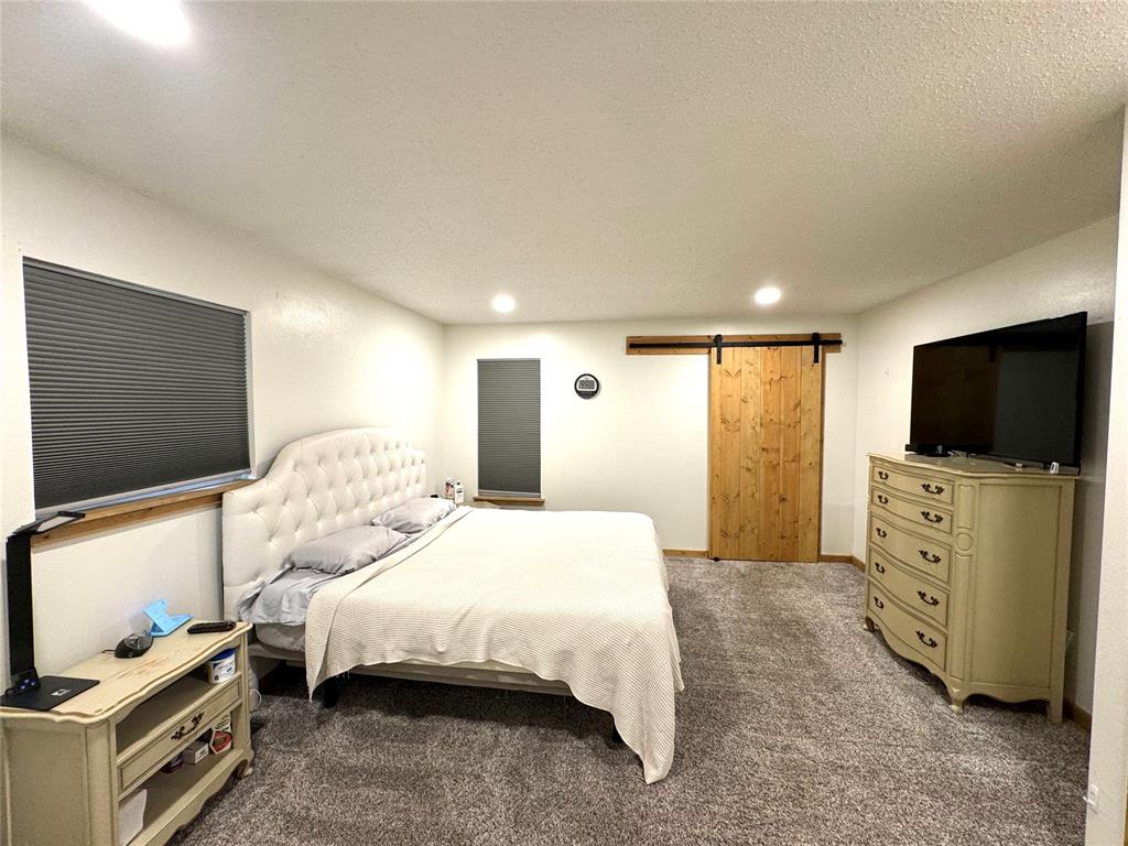 17 Tedford Way Property Photo 25
