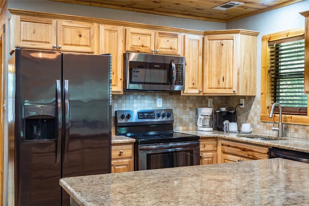 172 Cedar Creek Circle Property Photo 8