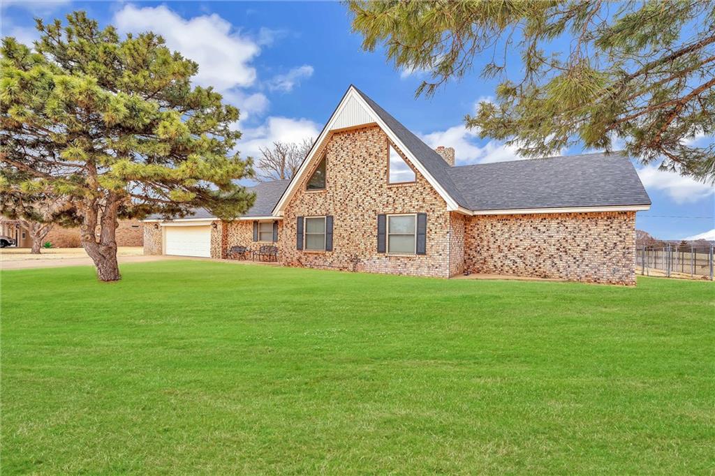 13 Fairway Drive Property Photo