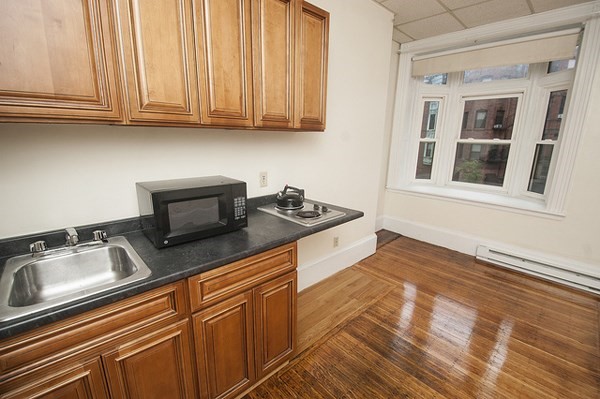 506 Beacon # 5 Property Photo 1