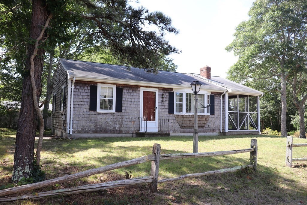 3 Jennifer Ln Property Photo 1