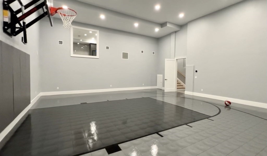192 Pond Road Property Photo 10