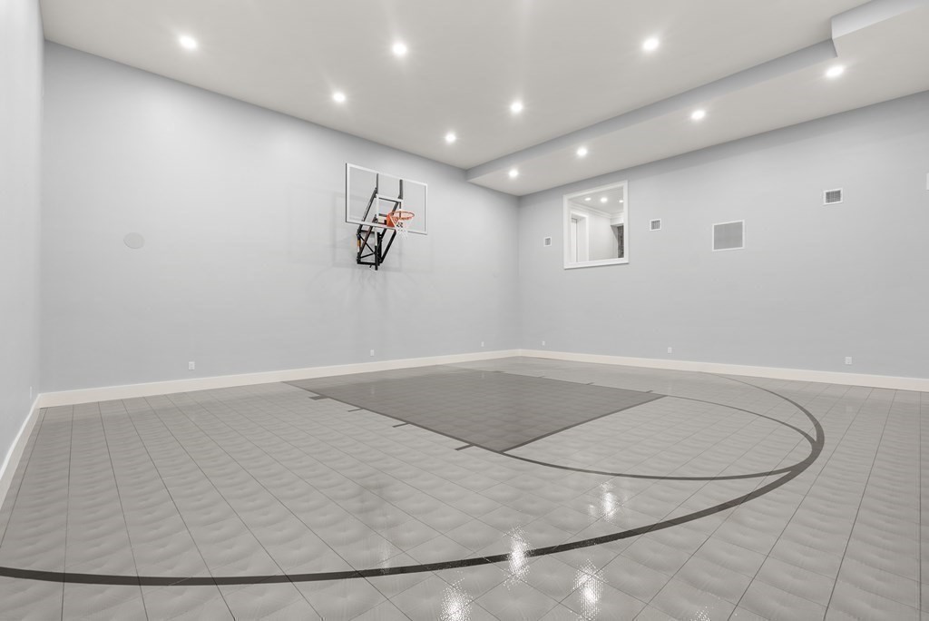 192 Pond Road Property Photo 11