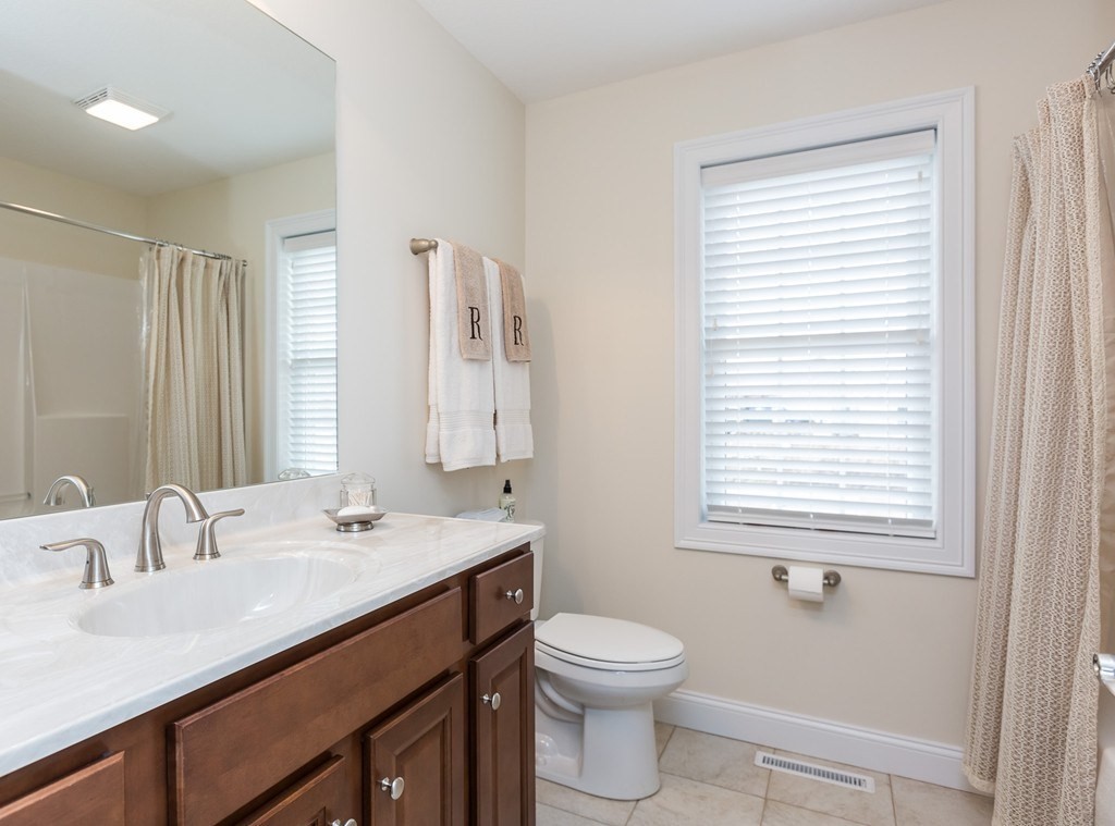 308 Miller St. # 77 Property Photo 14