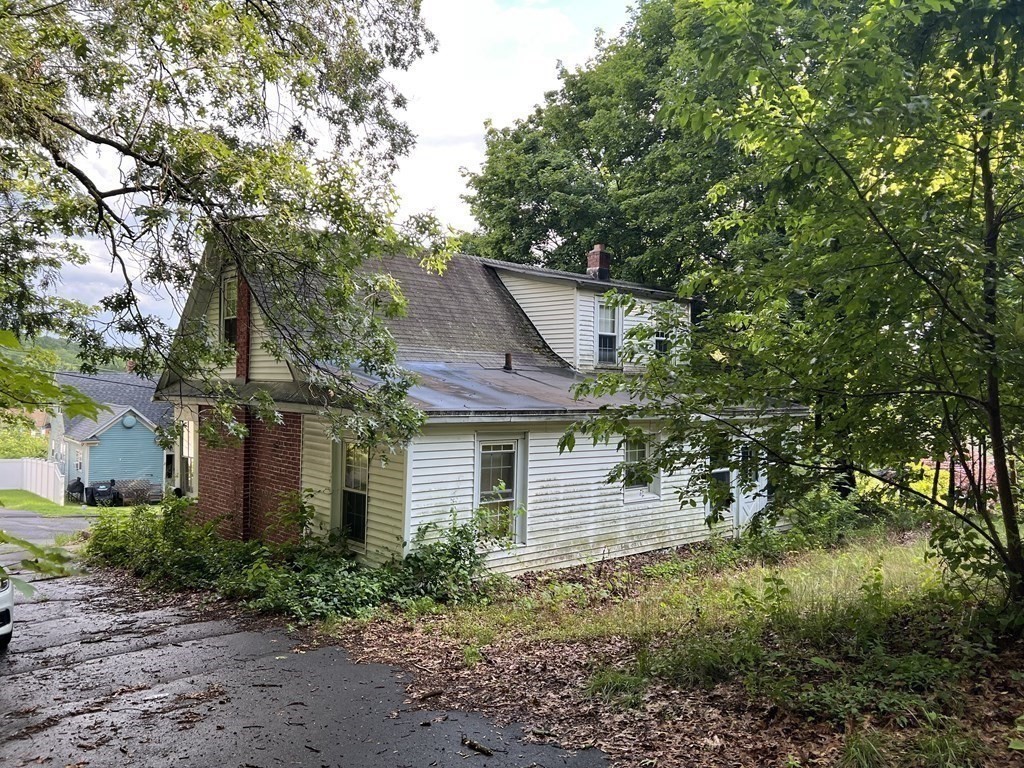 40 Spring Street Ext Property Photo 26