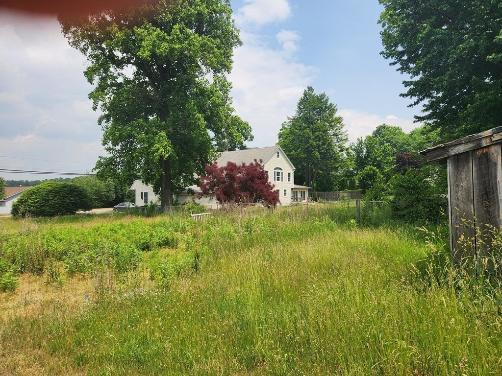 96 Depot St Property Photo 11