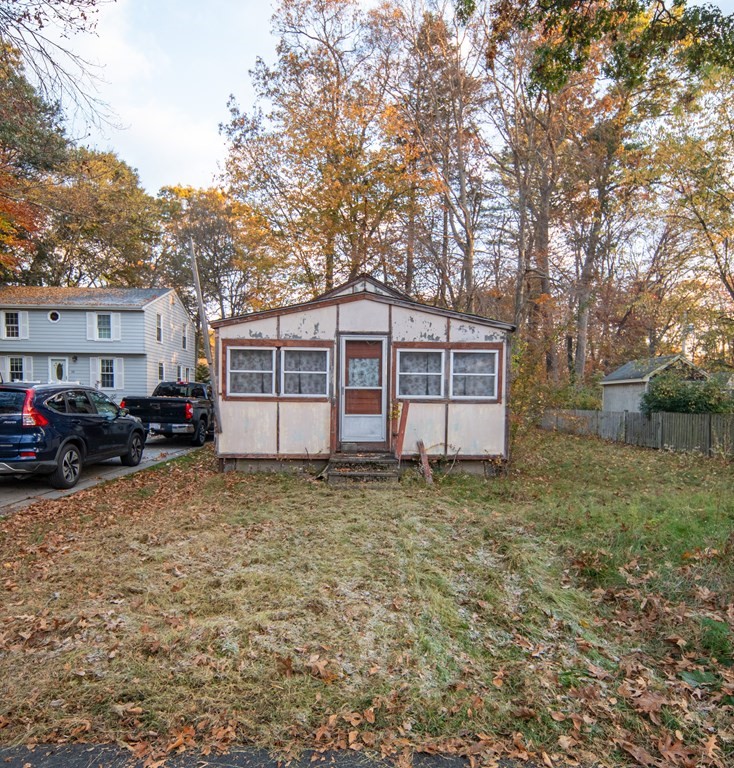 61 Beech St Property Photo 5