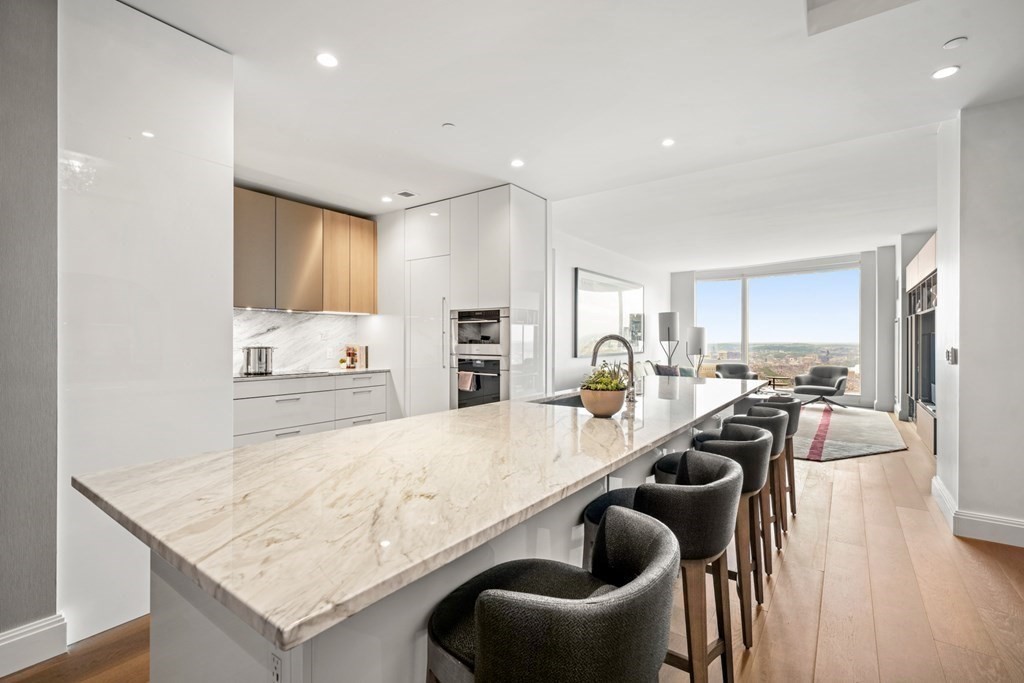 240 Devonshire Street # 3702 Property Photo 3