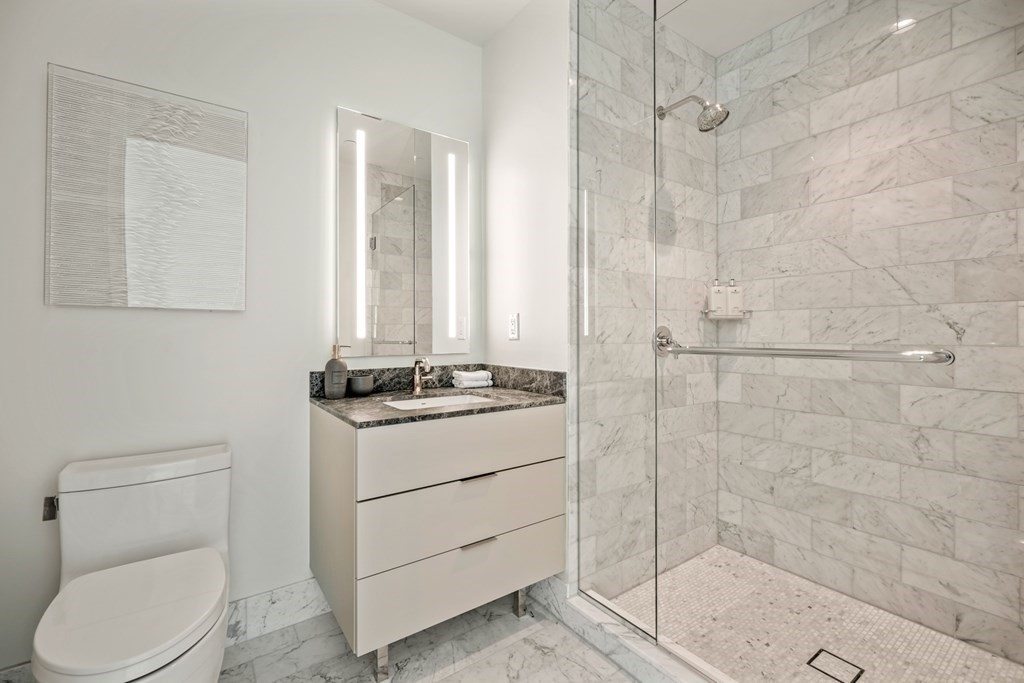 240 Devonshire Street # 3702 Property Photo 9