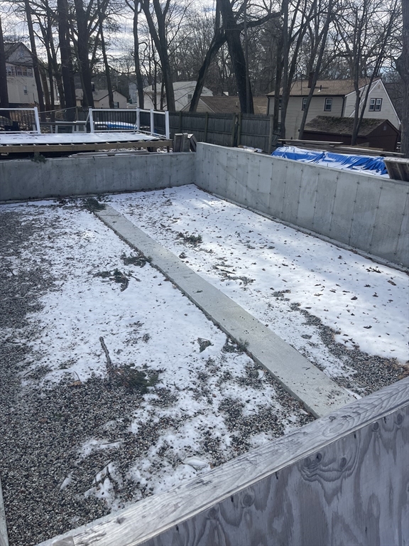 5 Day St Property Photo 11