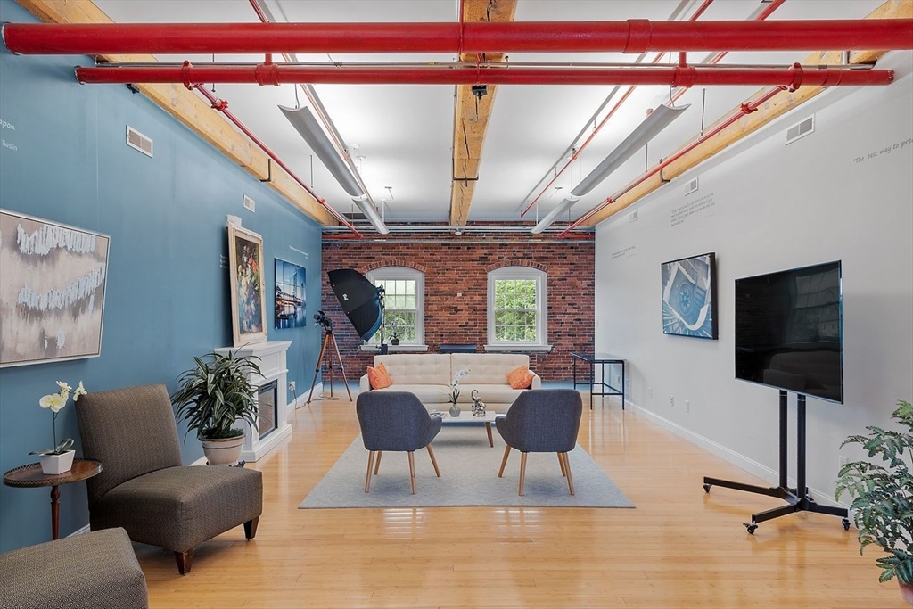 21 Water Street Property Photo 4