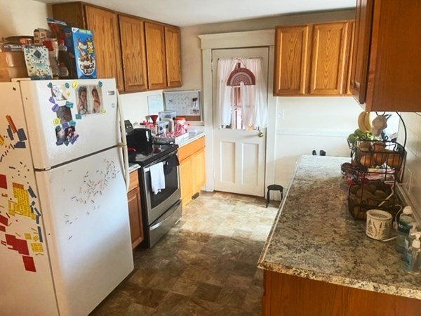 72 West Street Property Photo 2