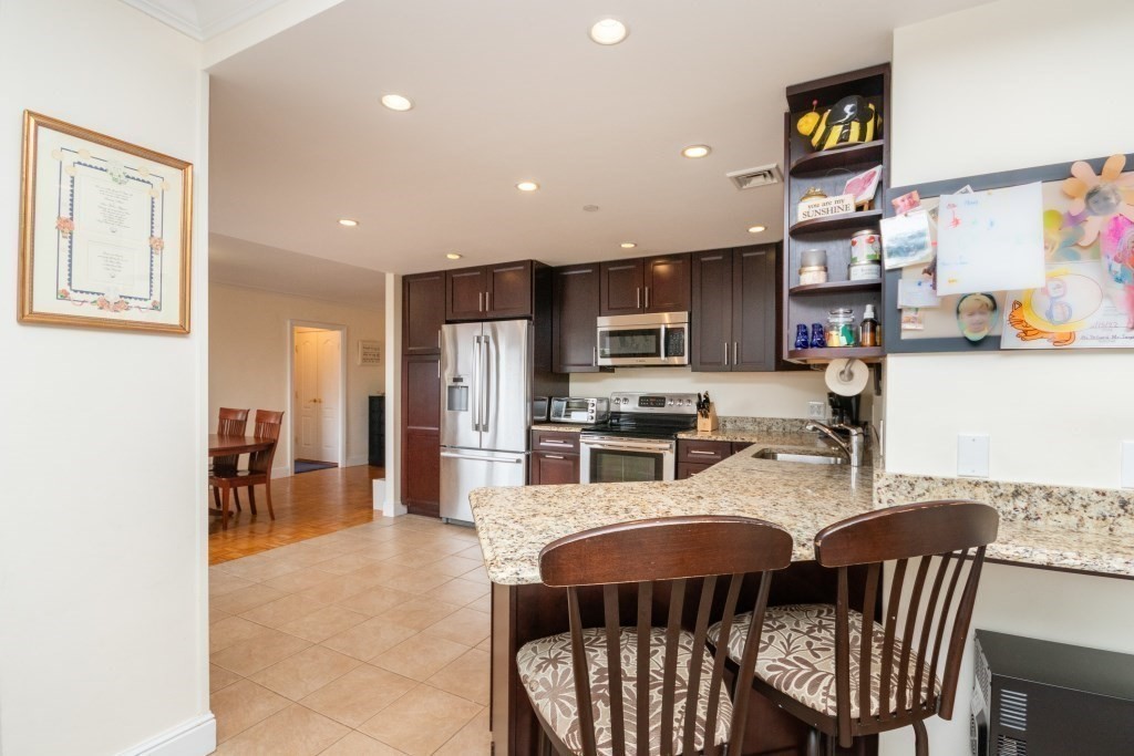 145 Pinckney Street # 632 Property Photo 4