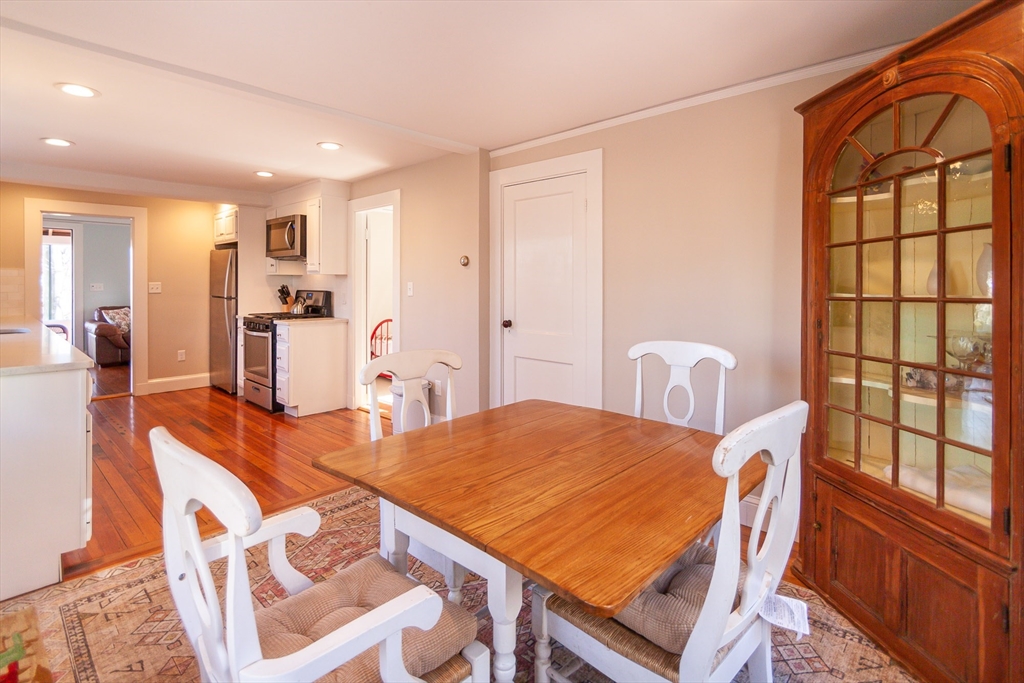 94 Atlantic Property Photo 12
