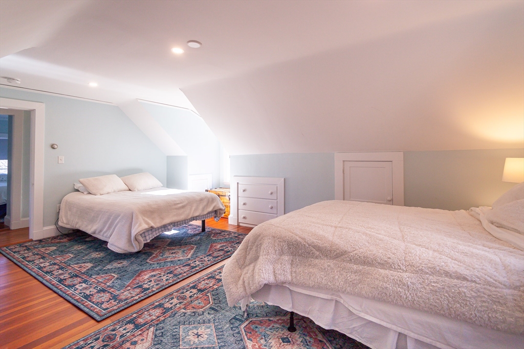 94 Atlantic Property Photo 17