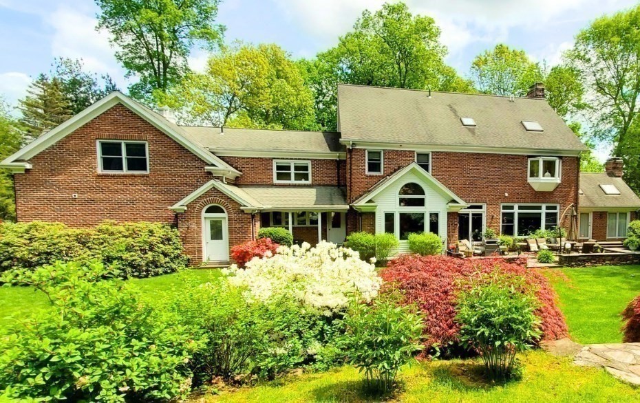 14 High Meadow Cir Property Photo 11
