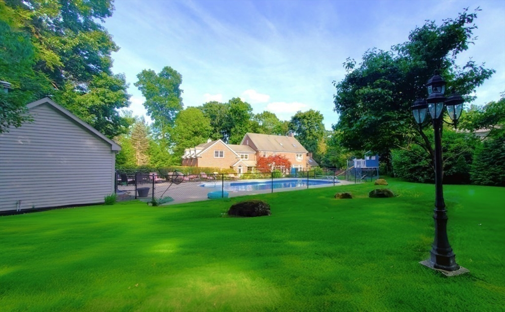 14 High Meadow Cir Property Photo 15