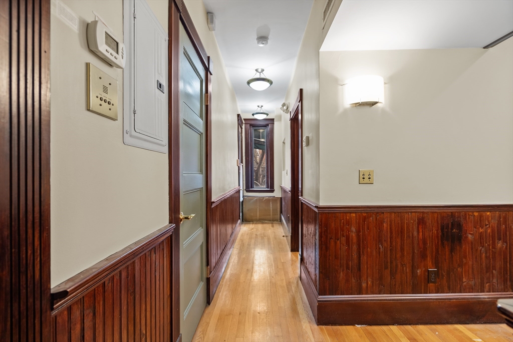 577 Tremont St Property Photo 6