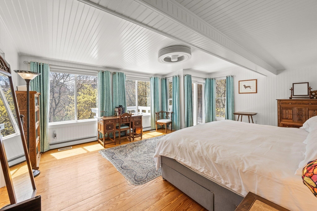 13 Pilgrim Heights Road Property Photo 12