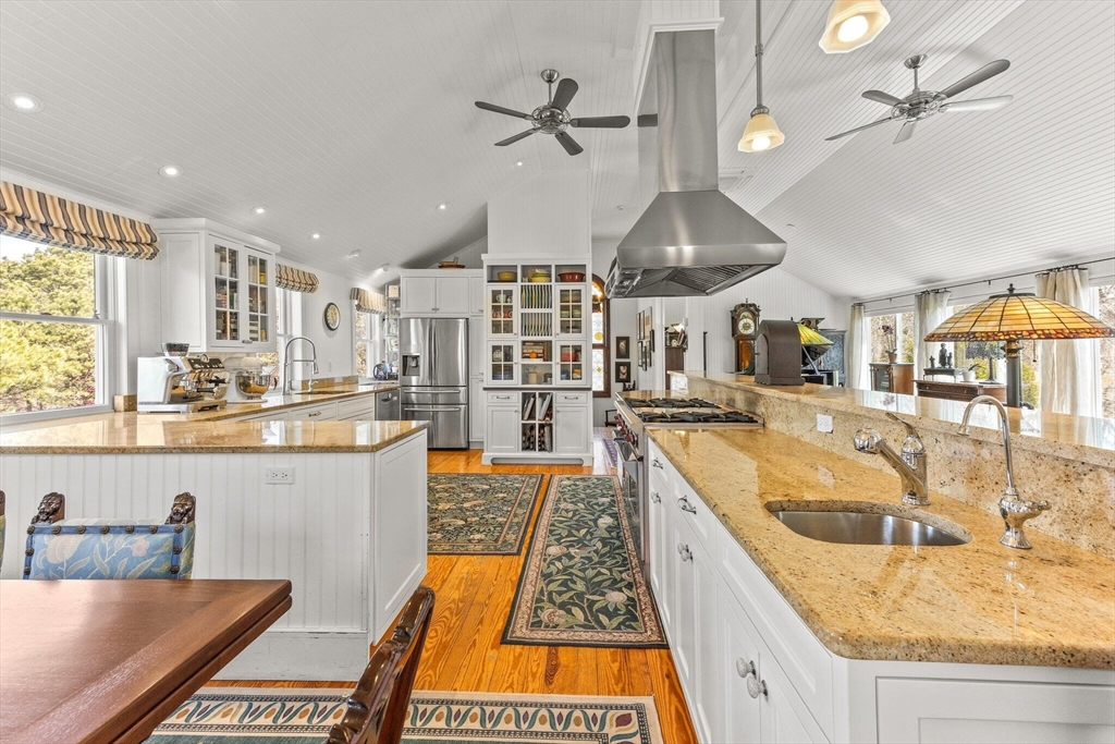 13 Pilgrim Heights Road Property Photo 18