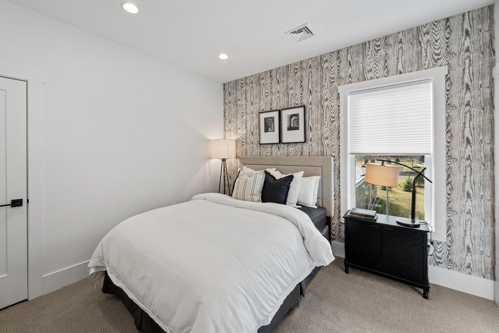 43 Barnes Blvd # 3 Property Photo 18