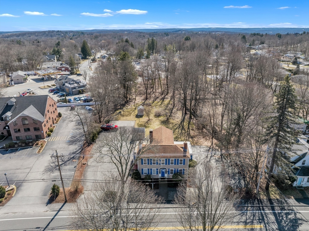 506 Main Property Photo 3