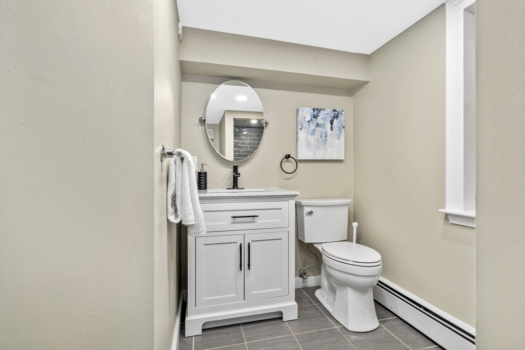 37 Monument Sq # 2 Property Photo 34