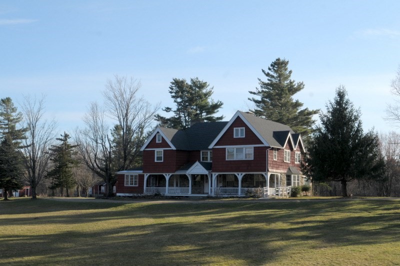 885 Washington Mt. Rd. Property Photo