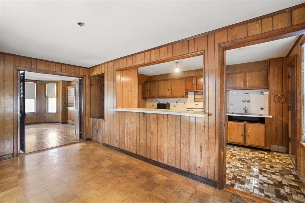 25 Bradbury St Property Photo 8