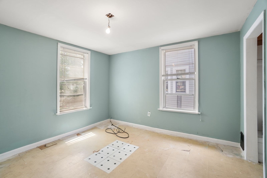 25 Bradbury St Property Photo 17