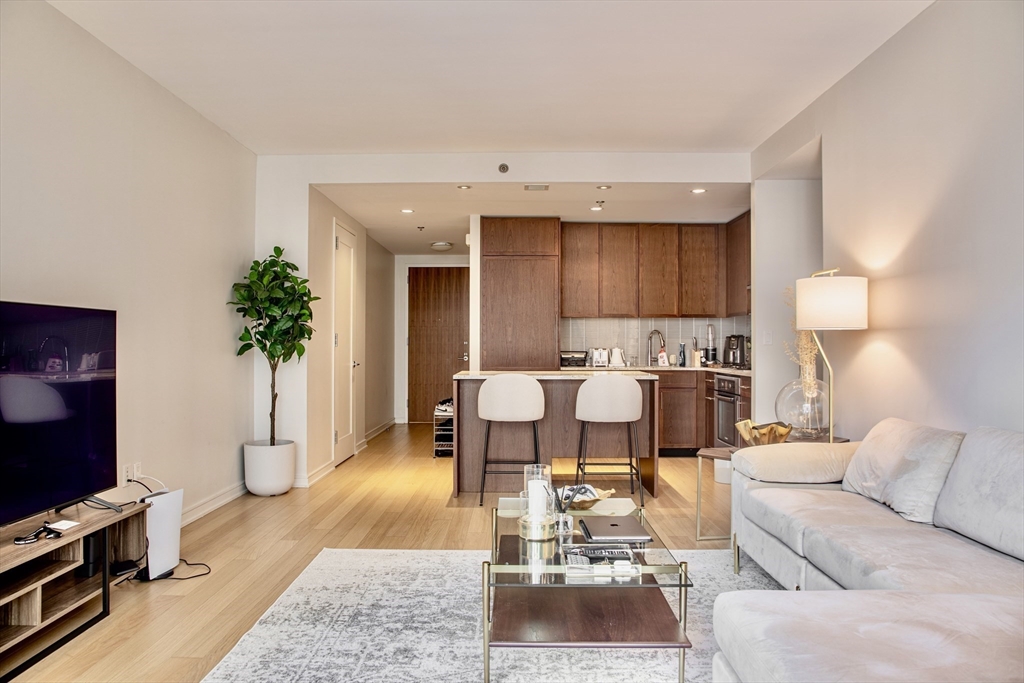 580 Washington St # 6d Property Photo 13