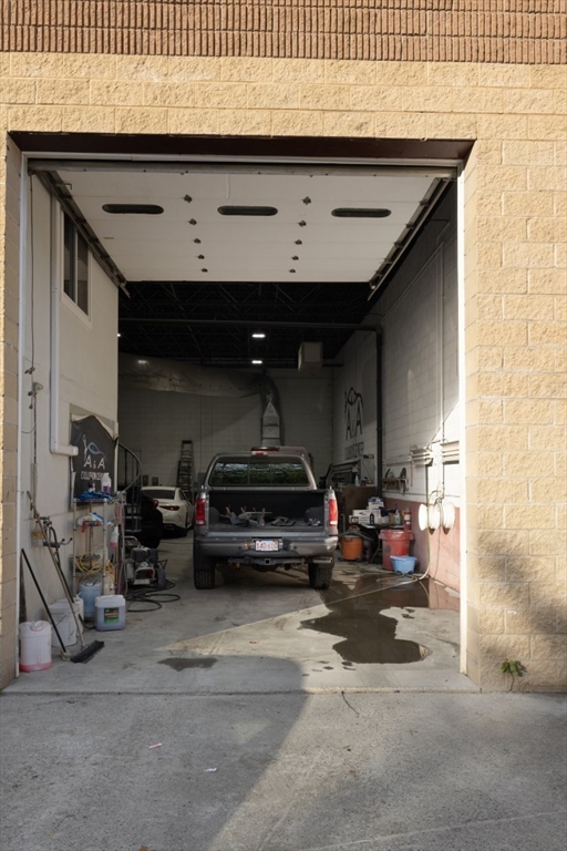 00 Confidential Property Photo 19